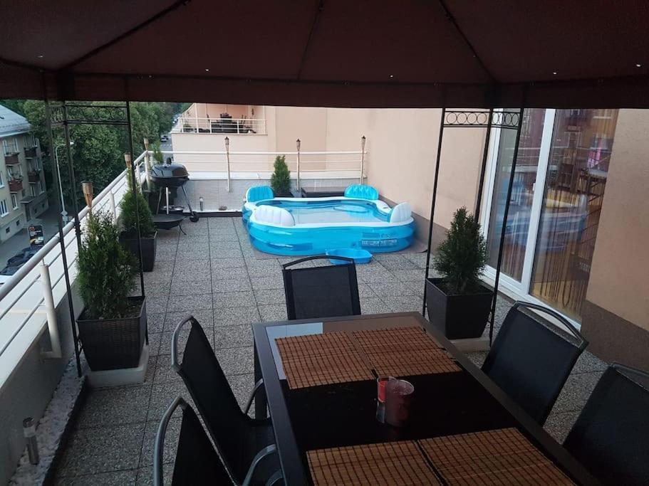 Mezonetovy Apartman V Centre Novej Dubnice Ilava Exteriör bild